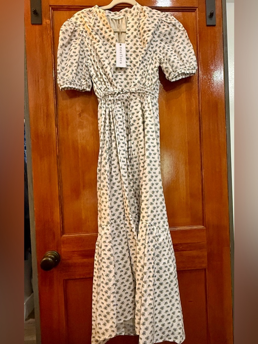 Neuflora Smocked Waist Puff Sleeve Floral Maxi Dress - White/Green